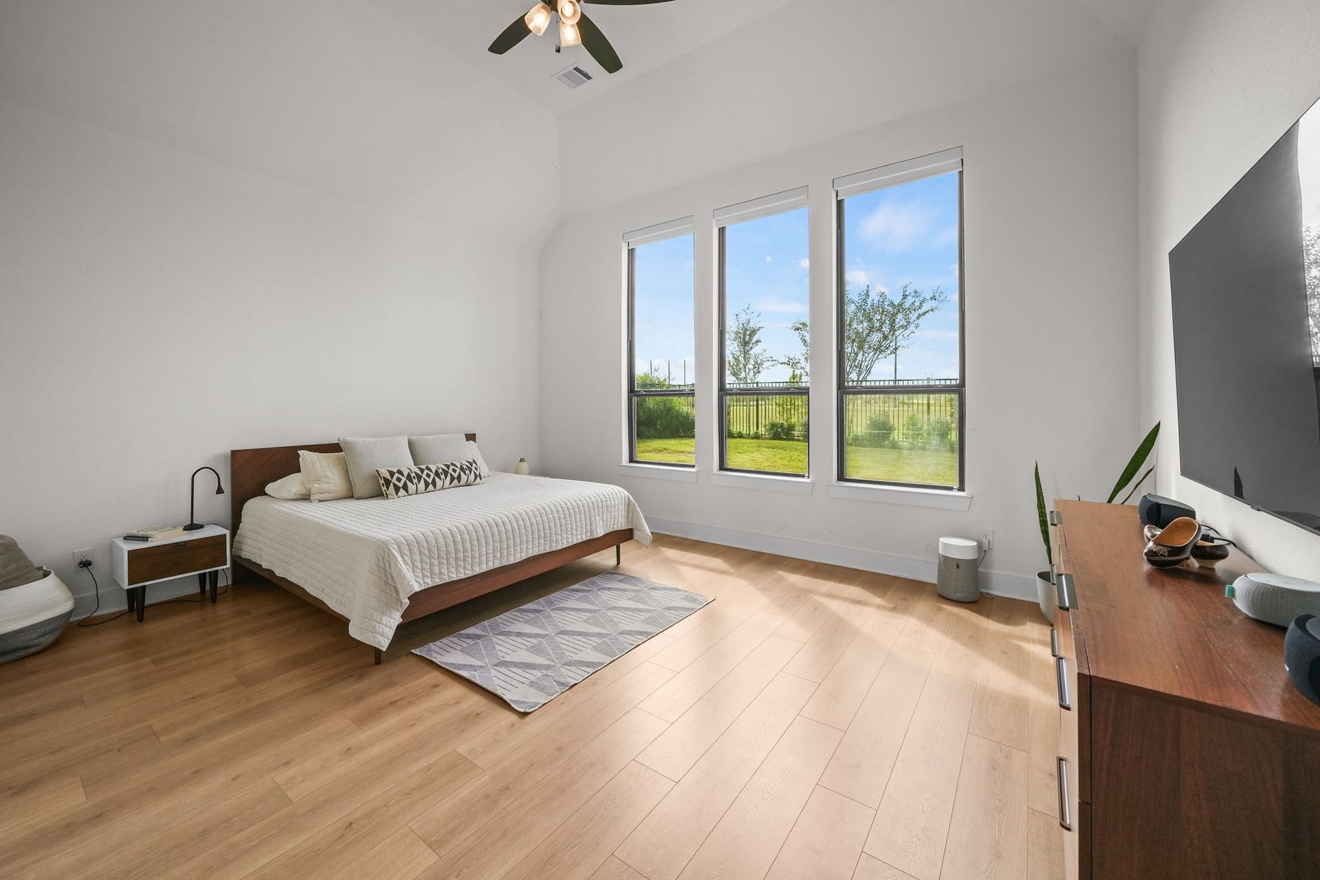 7642 Redwoods Forest Drive, Katy, TX 77493 7642 Redwoods Forest Drive, Katy, TX 77493