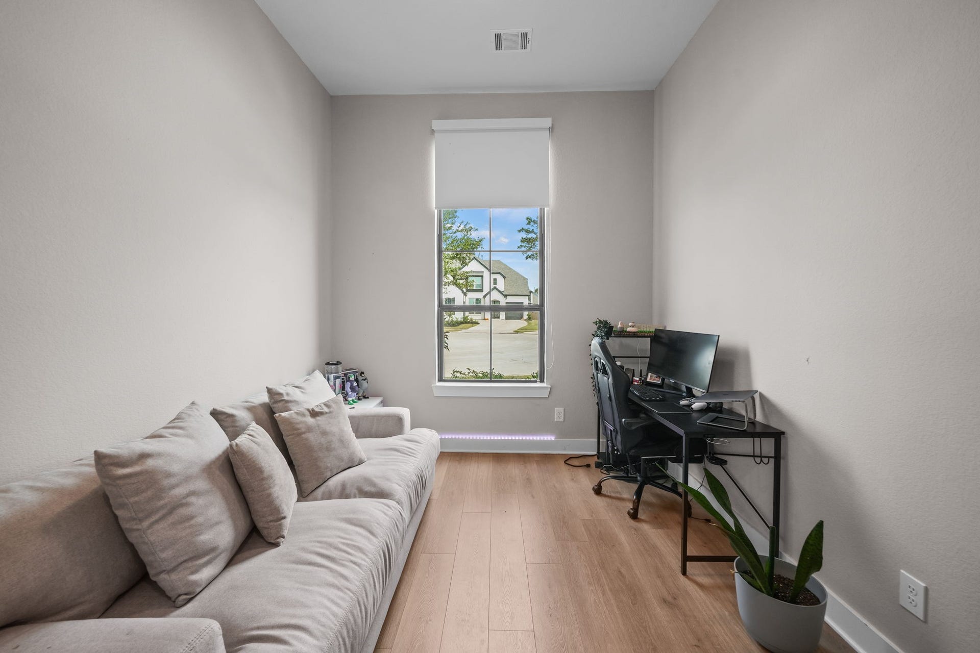 7642 Redwoods Forest Drive, Katy, TX 77493 7642 Redwoods Forest Drive, Katy, TX 77493