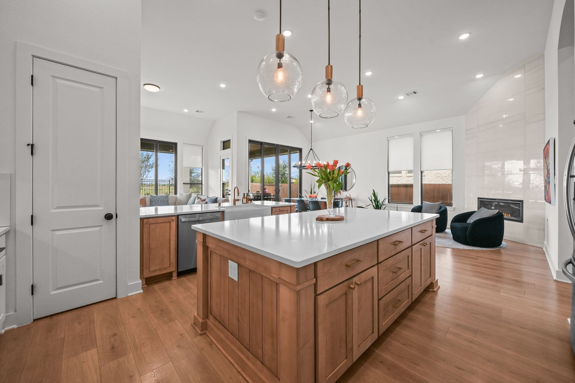 7642 Redwoods Forest Drive, Katy, TX 77493 7642 Redwoods Forest Drive, Katy, TX 77493