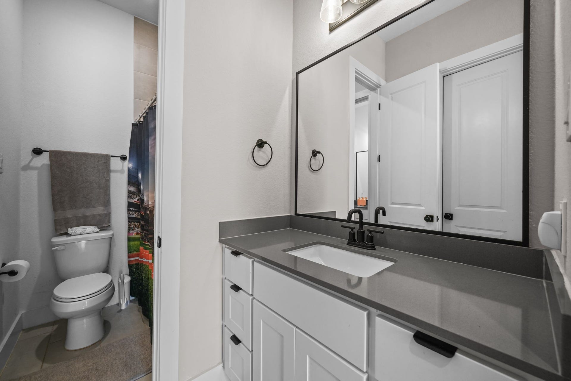 7642 Redwoods Forest Drive, Katy, TX 77493 7642 Redwoods Forest Drive, Katy, TX 77493