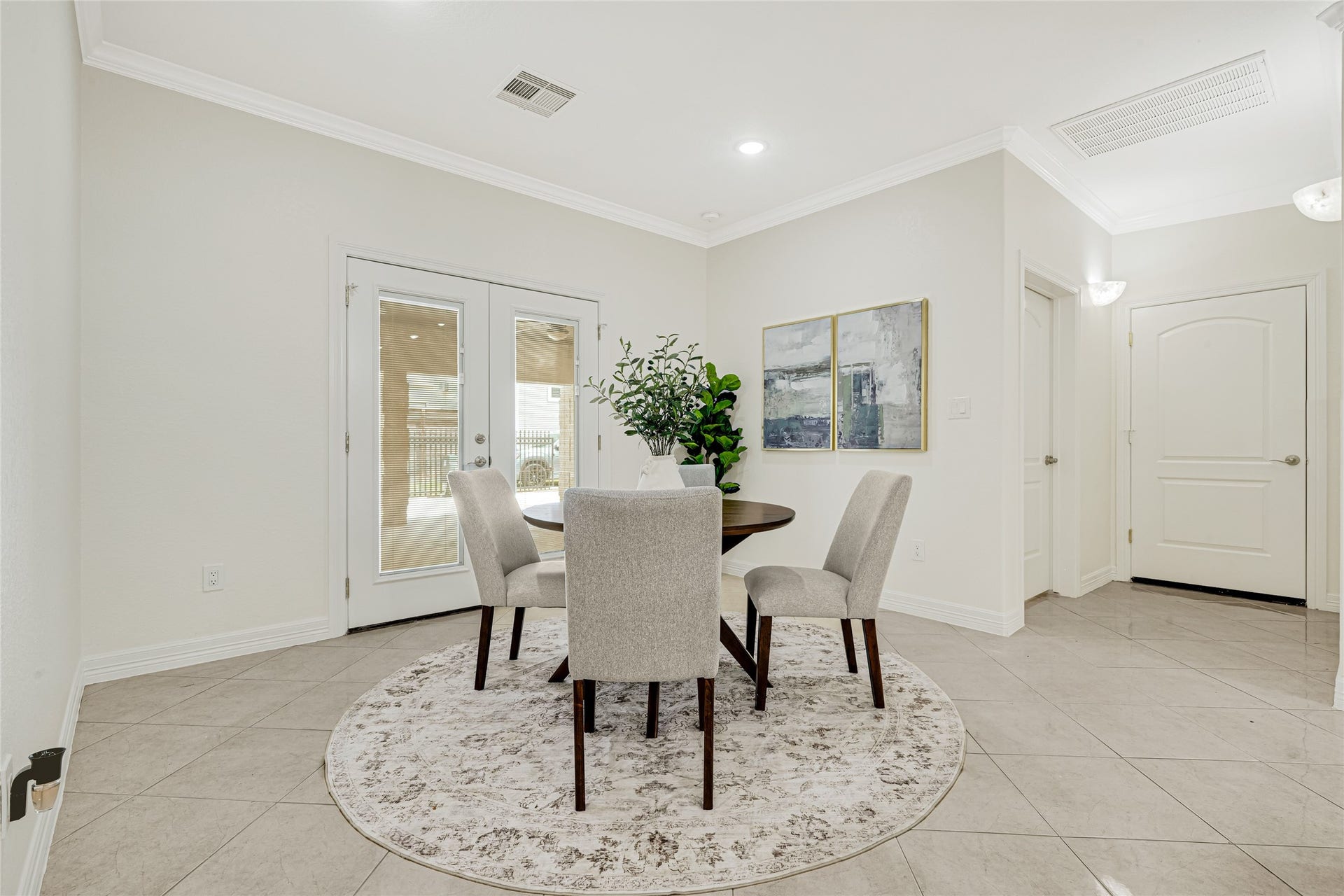 404 Moss Street, Houston, TX 77009