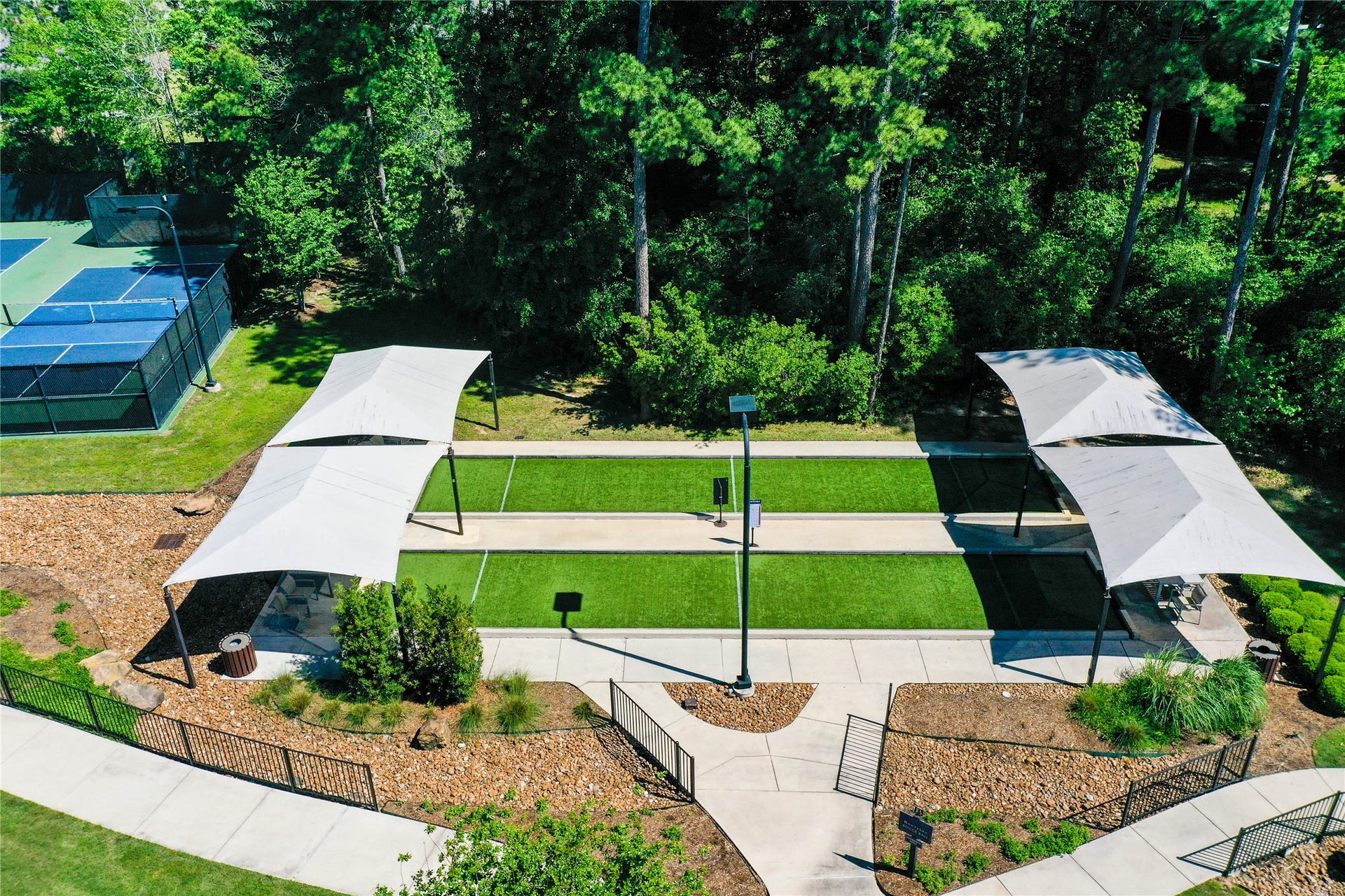 126 Bellardia Court, Montgomery, TX 77316 Bonterra Boche courts
