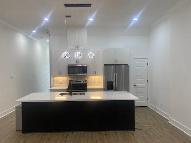 6014 Grace Lane, #A, Houston, TX 77021 6014 Grace Lane, #A, Houston, TX 77021