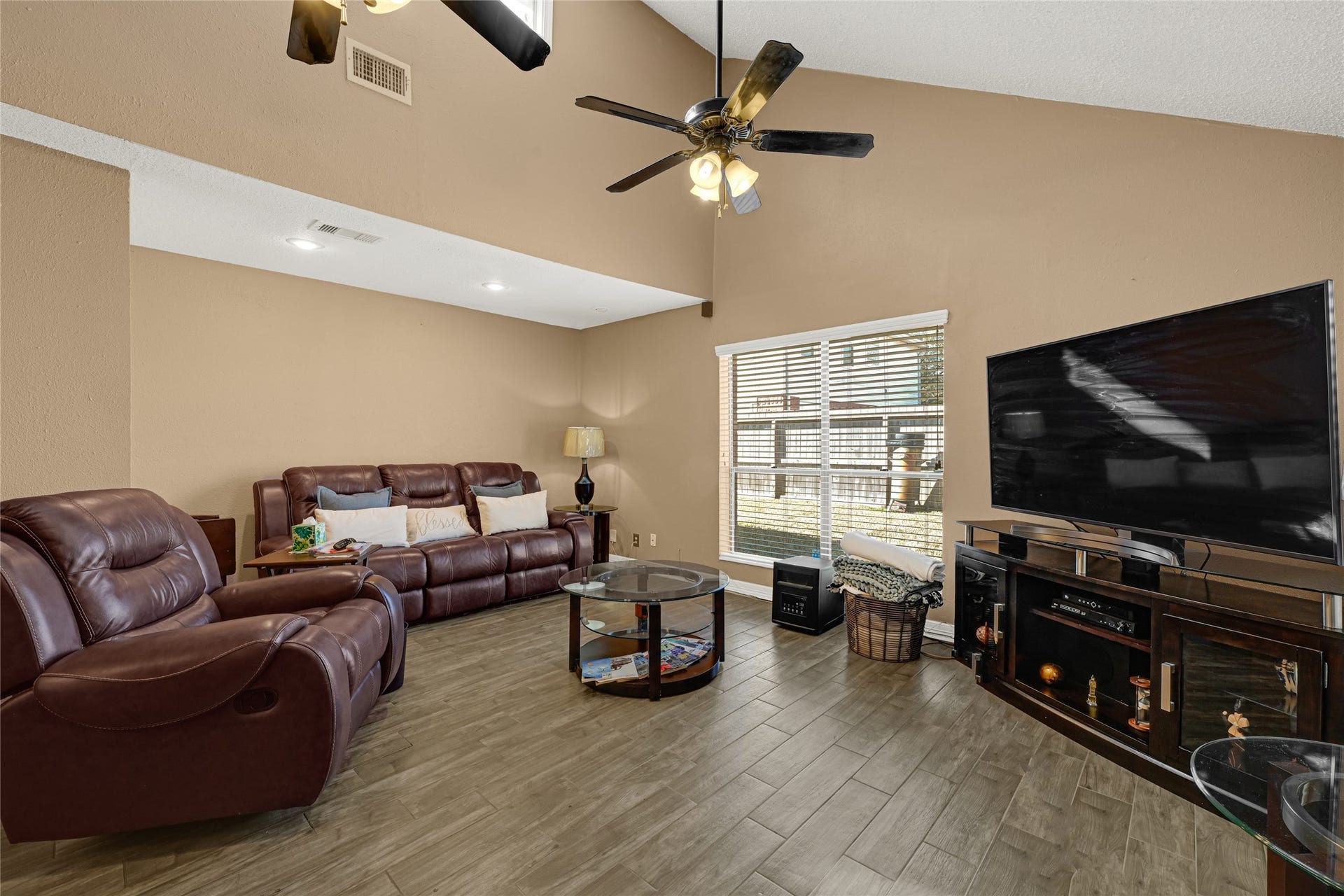 Second Living Area