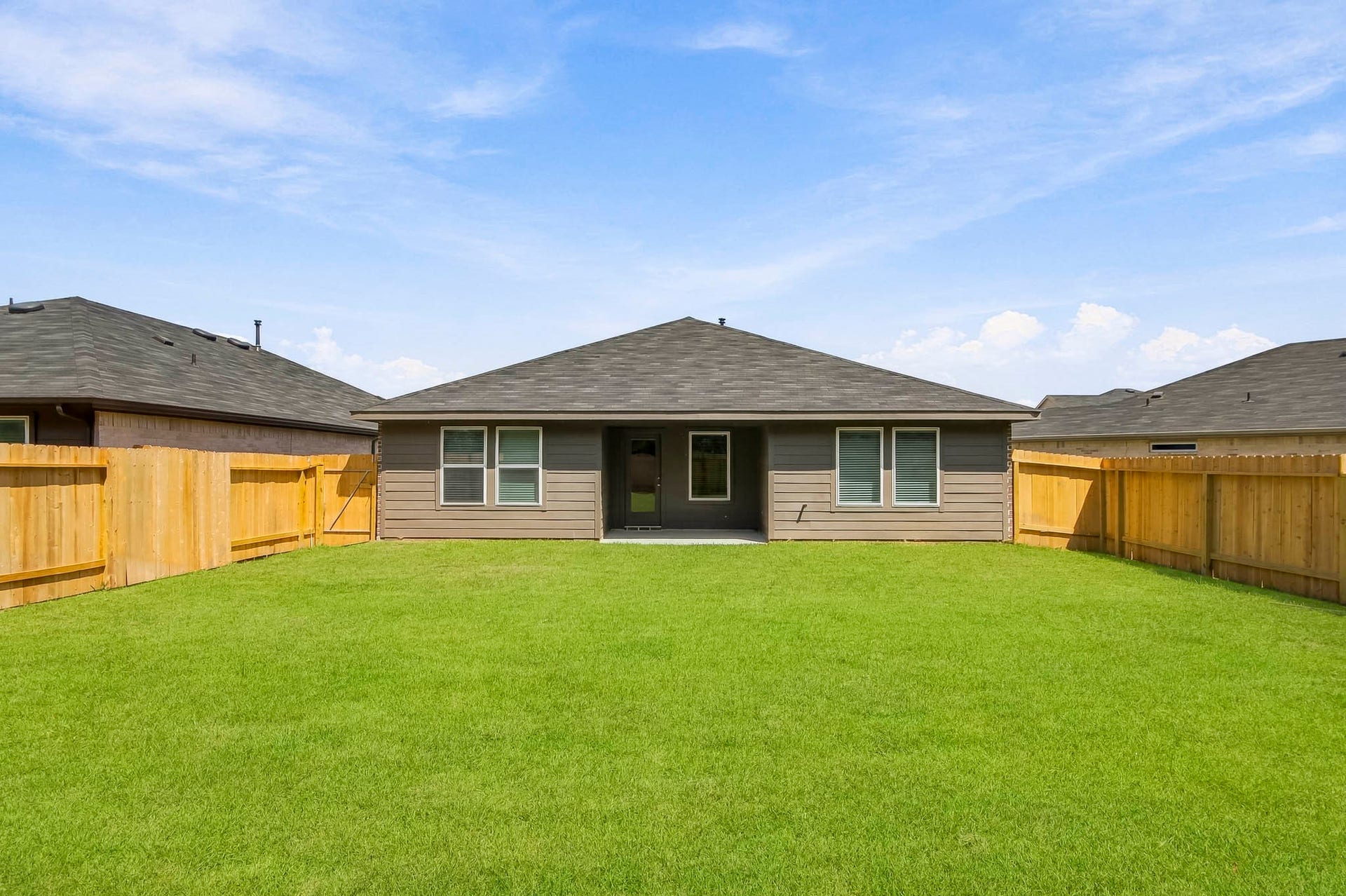 20032 Hilbert Road, New Caney, TX 77357