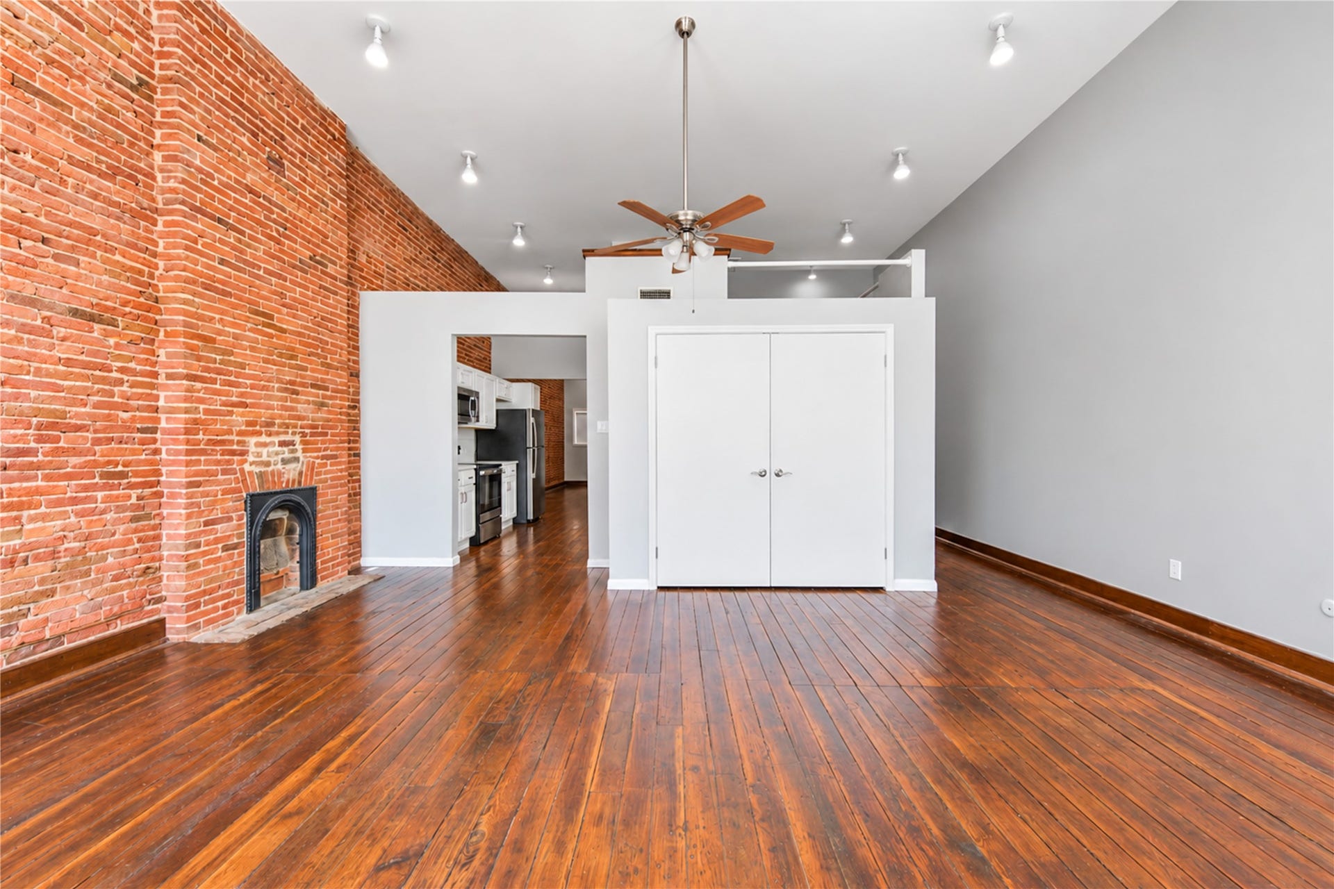 2309 Strand Street, #3C, Galveston, TX 77550