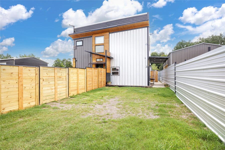 Property photo for 10930 Exeter Street, #B, Houston, TX