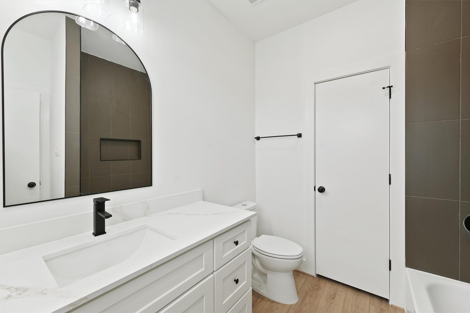 407 Calloway Street, #A-B, Houston, TX 77029