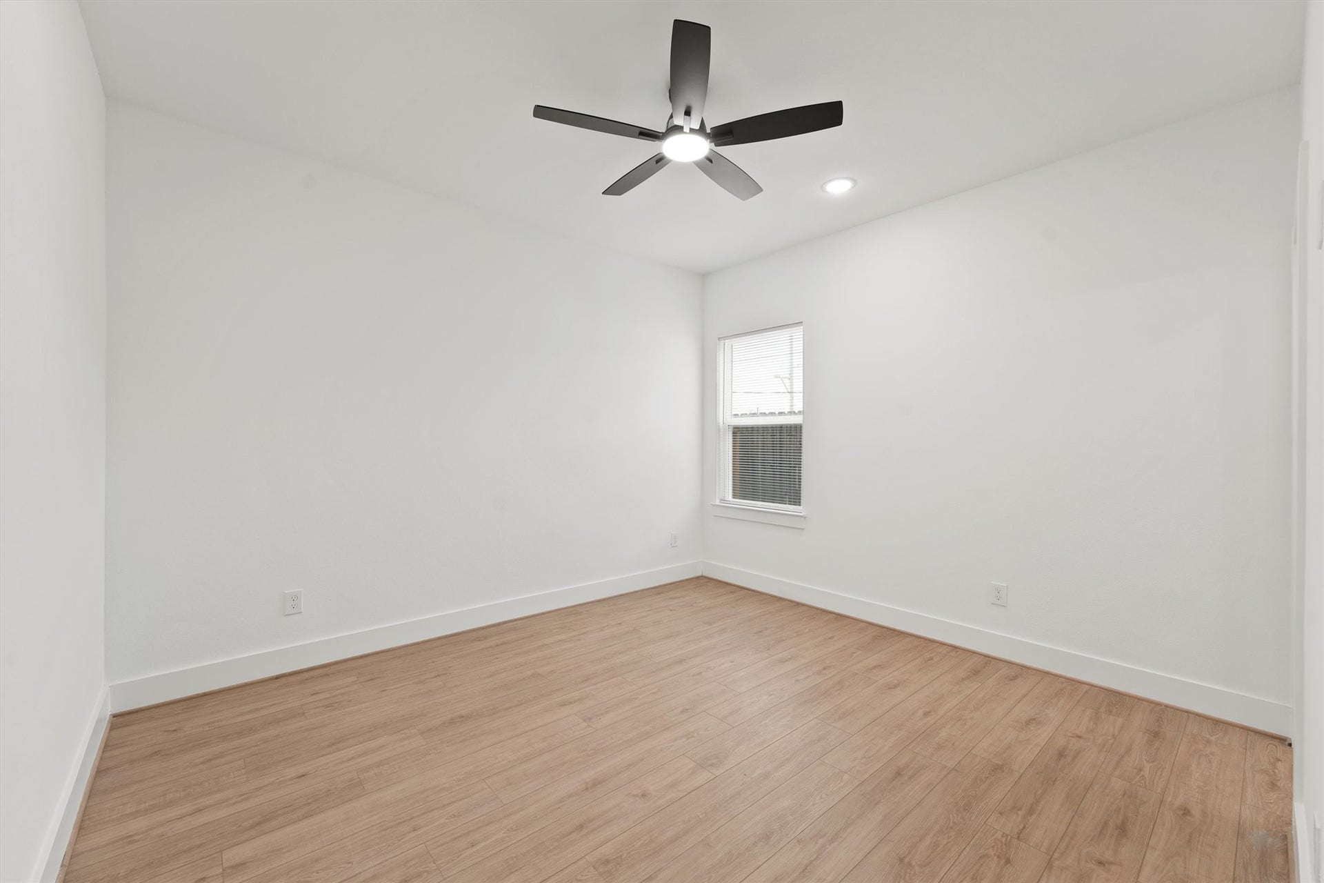 407 Calloway Street, #A-B, Houston, TX 77029