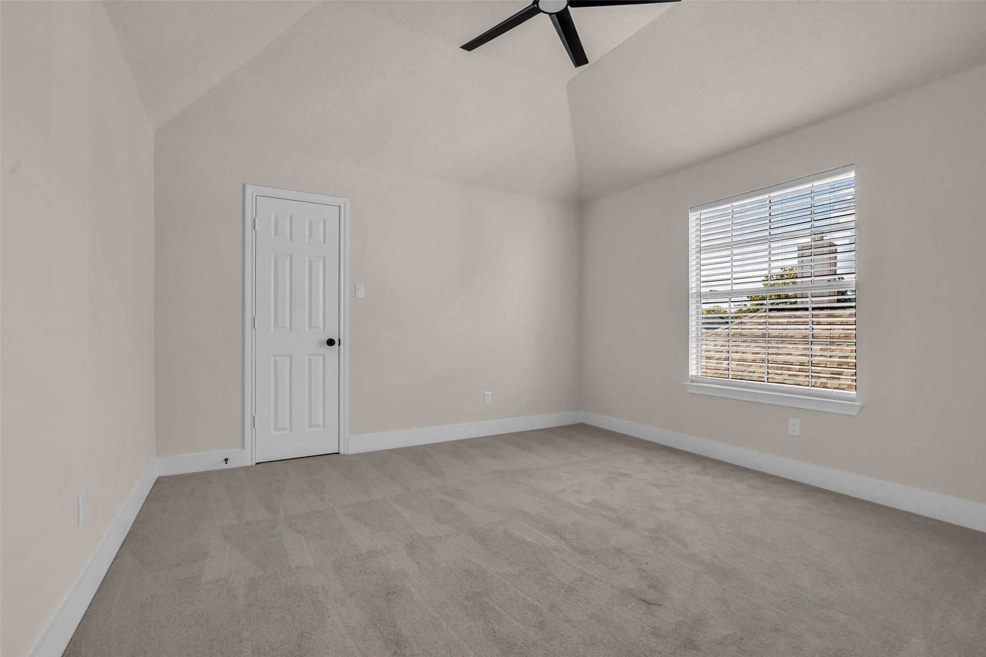 6110 Four River Drive, Richmond, TX 77469 Fourth bedroom featuring vaulted ceilings, a large window for natural light,