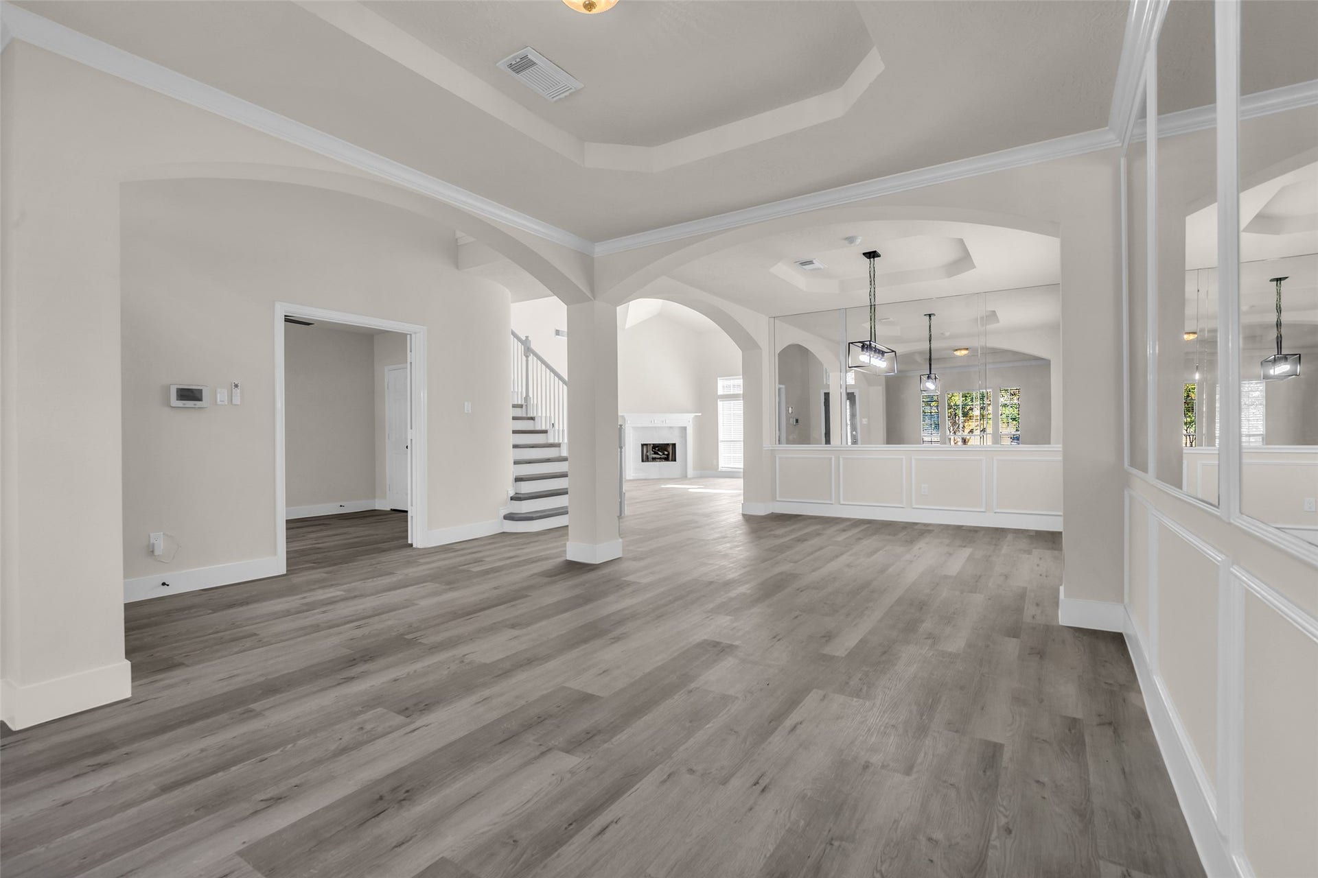 6110 Four River Drive, Richmond, TX 77469 Your dining room flowing naturally into the living area