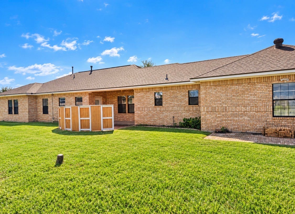 319 Pinedale Avenue, Arcola, TX 77583 319 Pinedale Avenue, Arcola, TX 77583