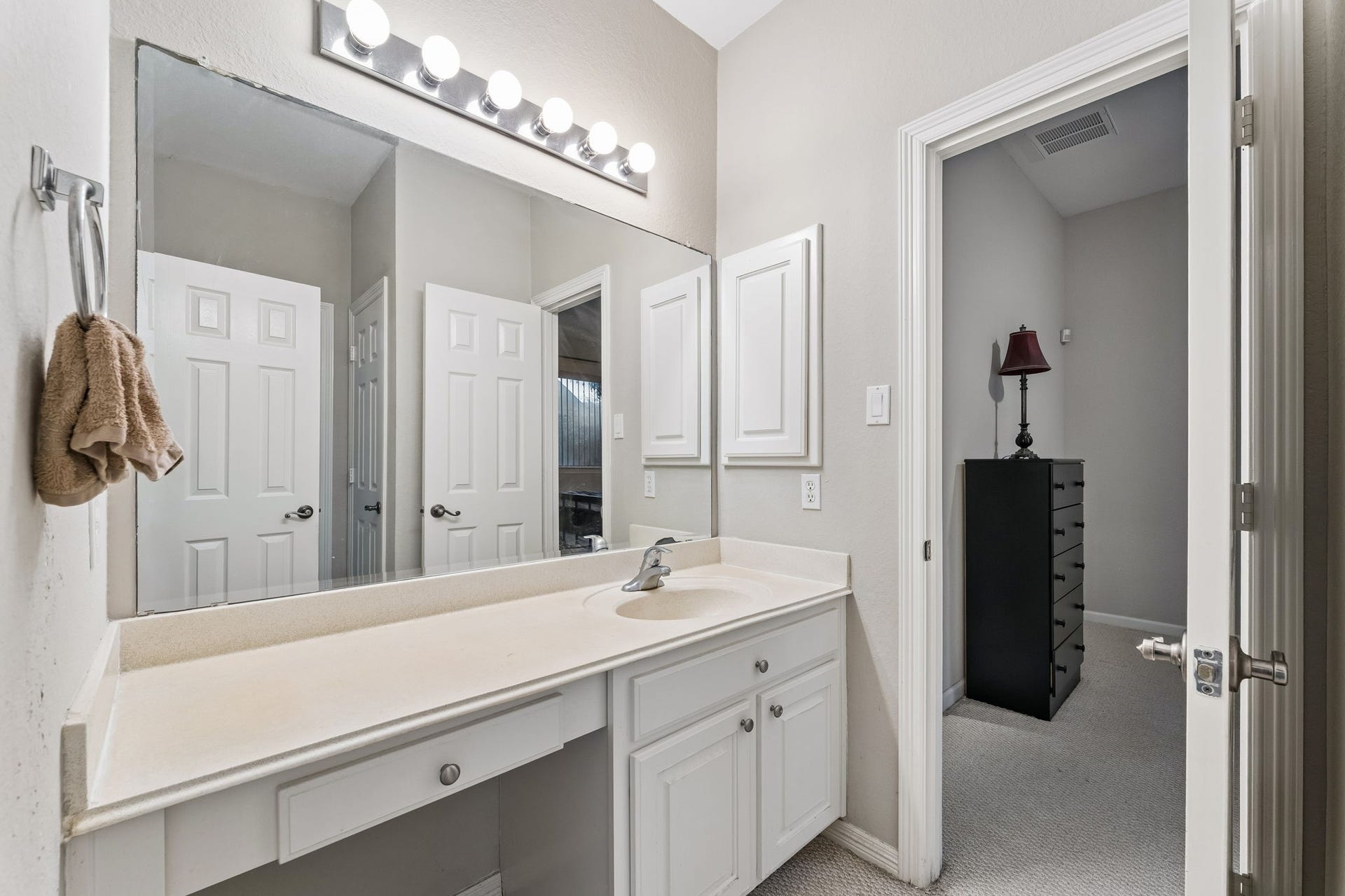 13050 Forester Canyon Lane, Sugar Land, TX 77498 13050 Forester Canyon Lane, Sugar Land, TX 77498