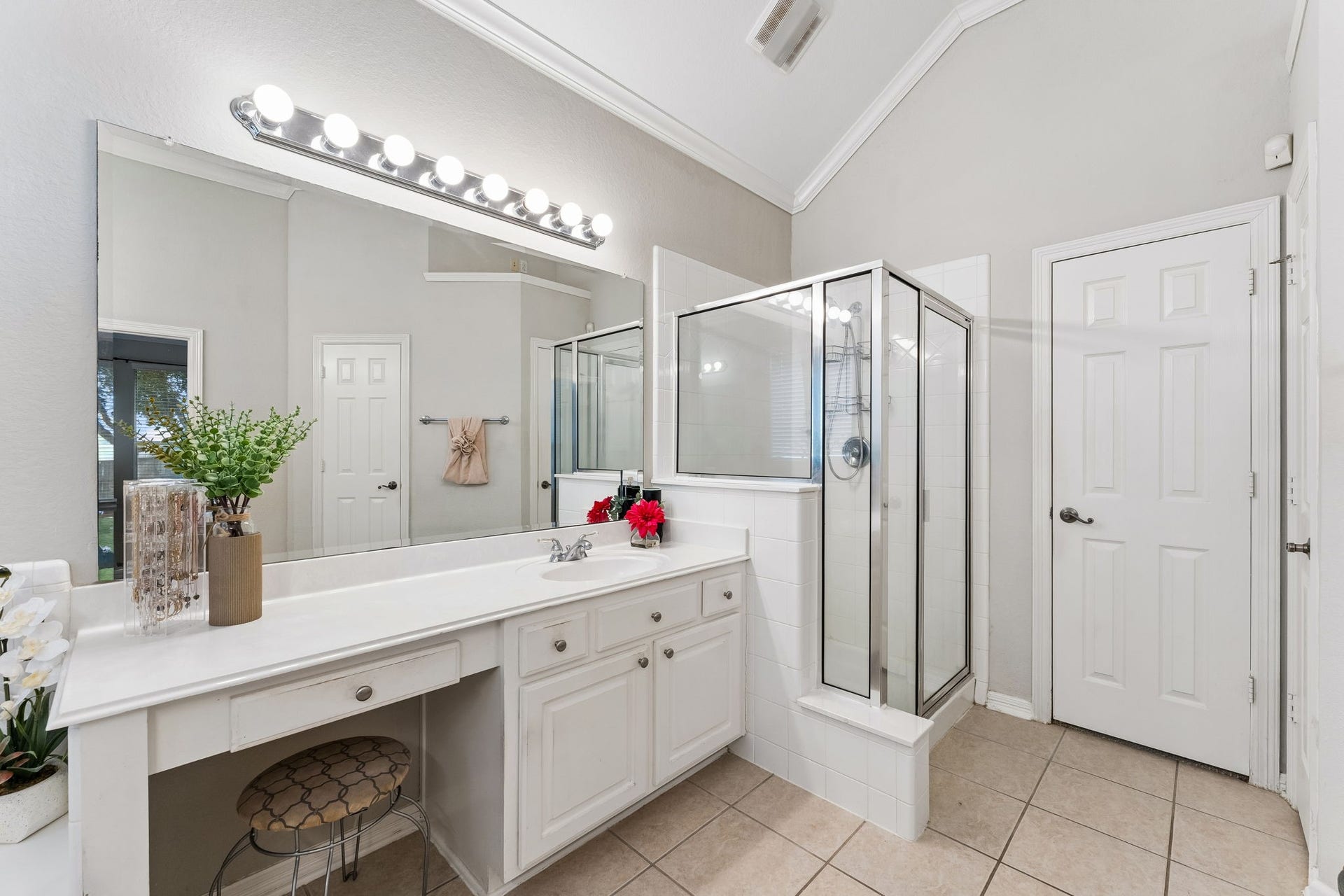 13050 Forester Canyon Lane, Sugar Land, TX 77498 13050 Forester Canyon Lane, Sugar Land, TX 77498