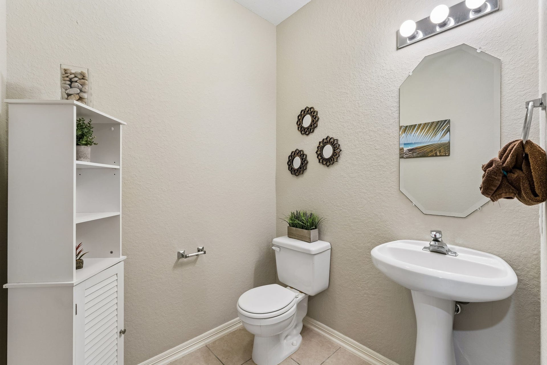 13050 Forester Canyon Lane, Sugar Land, TX 77498 13050 Forester Canyon Lane, Sugar Land, TX 77498