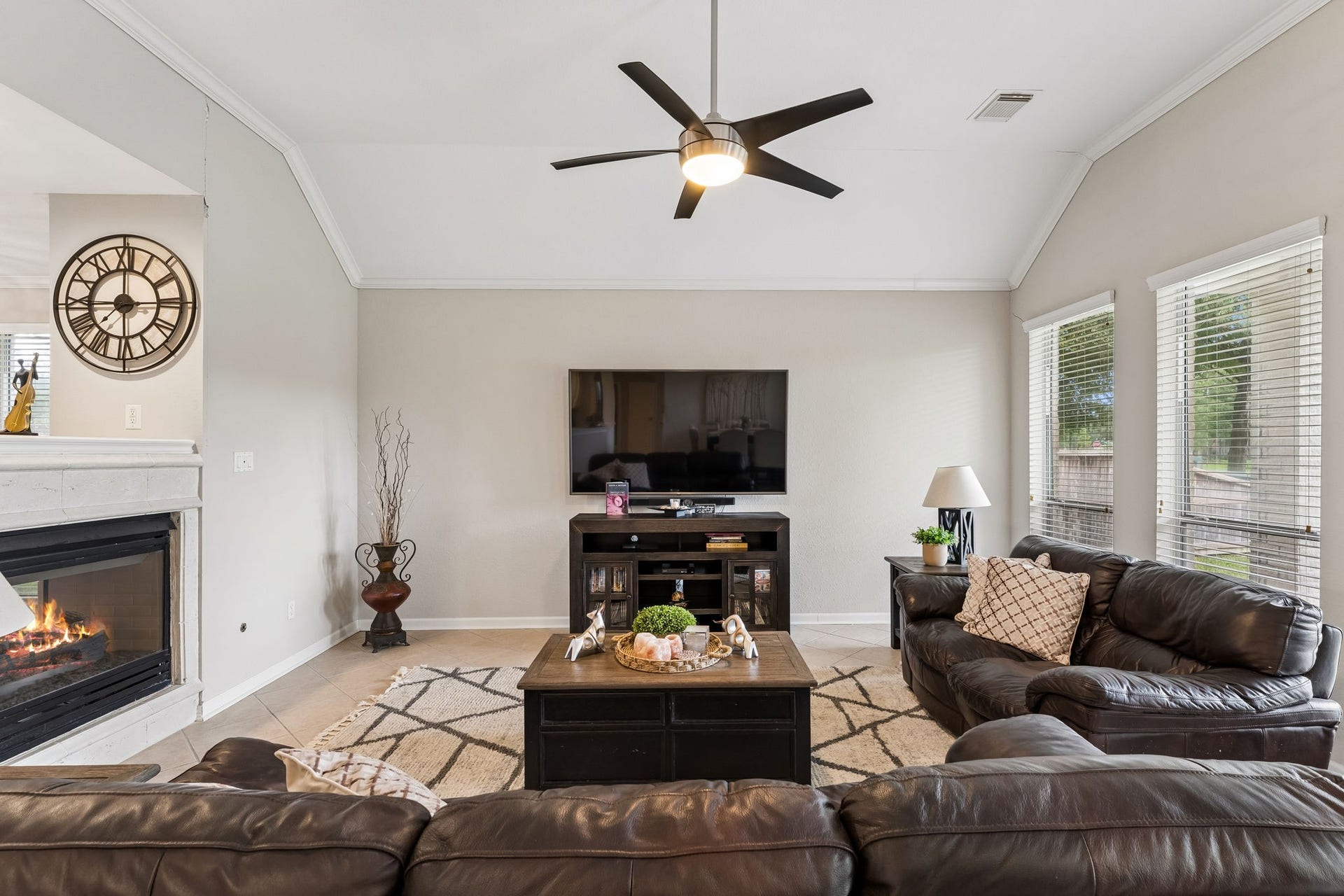 13050 Forester Canyon Lane, Sugar Land, TX 77498 13050 Forester Canyon Lane, Sugar Land, TX 77498
