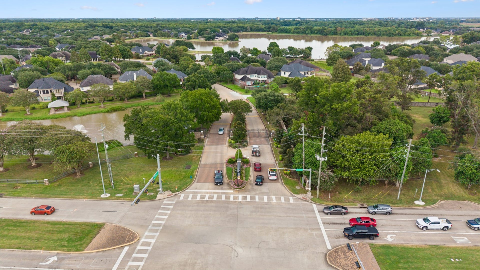 13050 Forester Canyon Lane, Sugar Land, TX 77498 13050 Forester Canyon Lane, Sugar Land, TX 77498