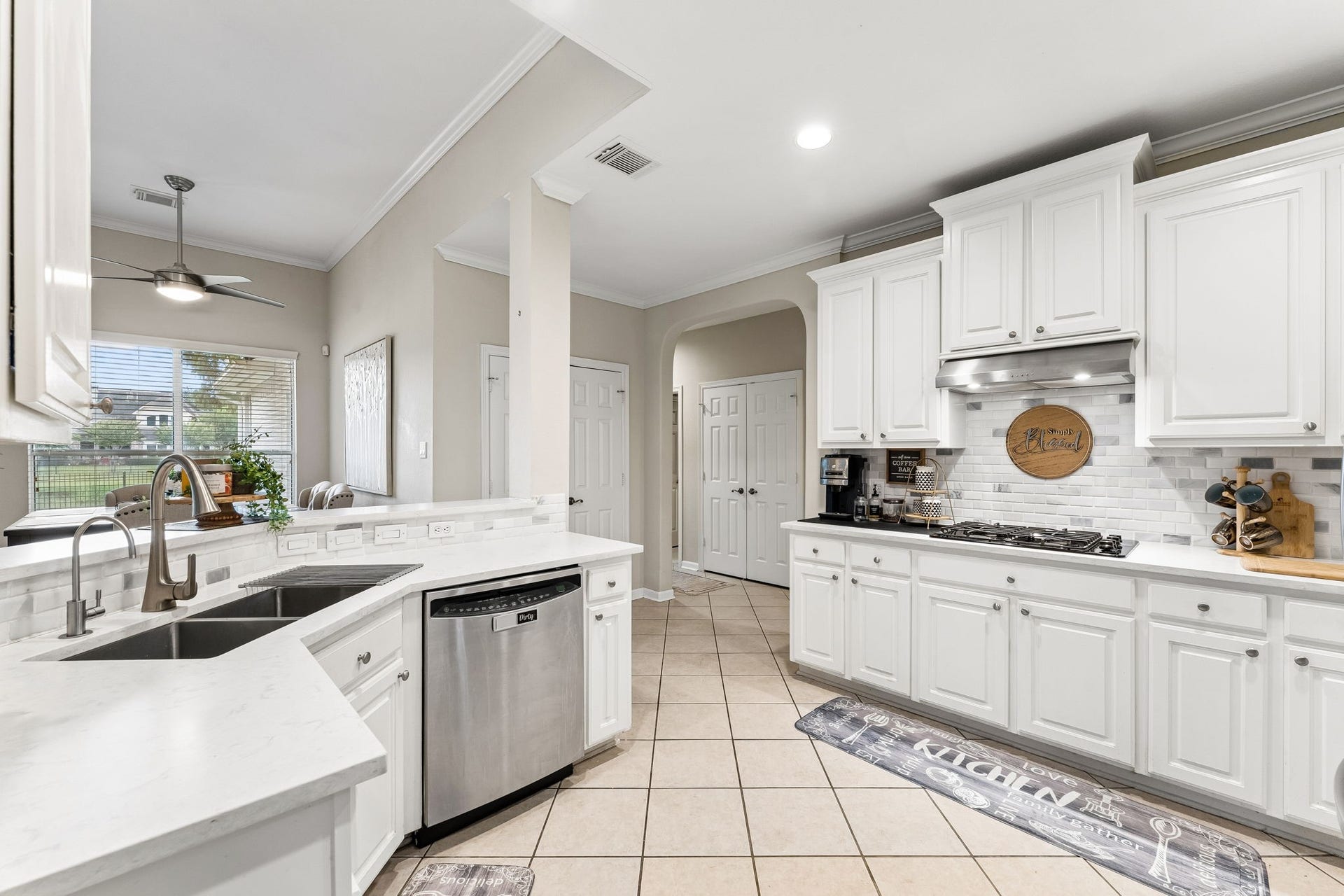 13050 Forester Canyon Lane, Sugar Land, TX 77498 13050 Forester Canyon Lane, Sugar Land, TX 77498