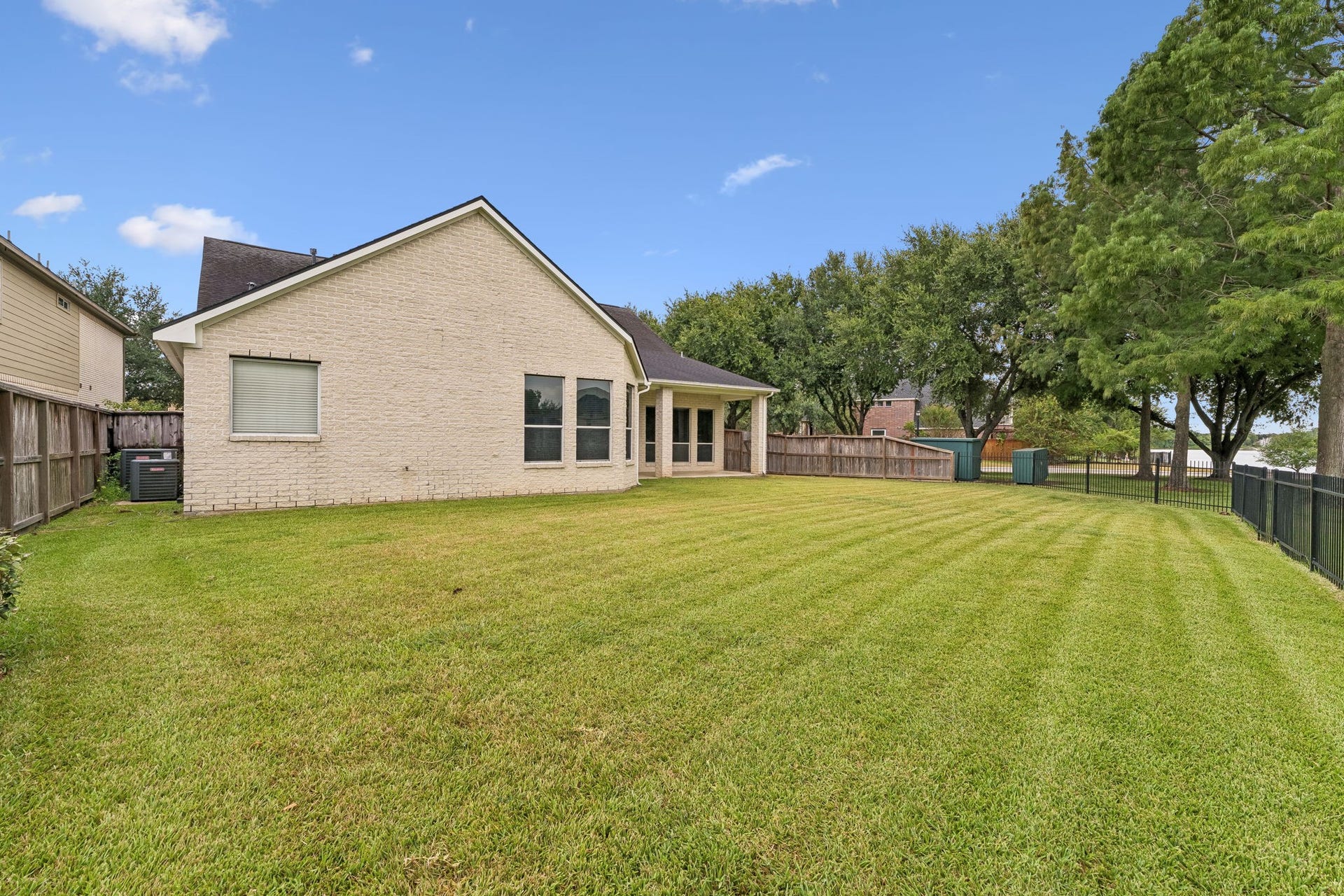 13050 Forester Canyon Lane, Sugar Land, TX 77498 13050 Forester Canyon Lane, Sugar Land, TX 77498