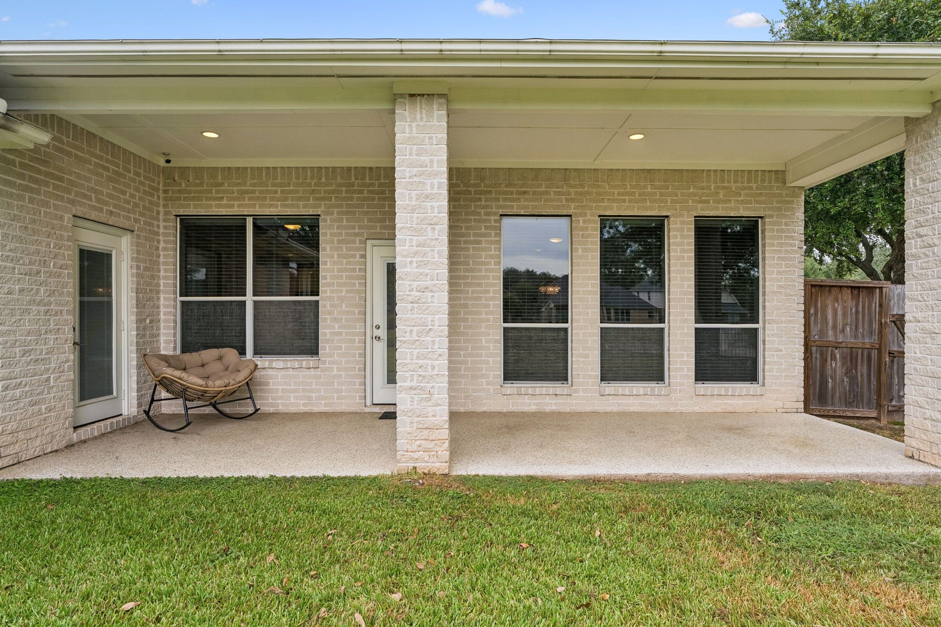 13050 Forester Canyon Lane, Sugar Land, TX 77498 13050 Forester Canyon Lane, Sugar Land, TX 77498