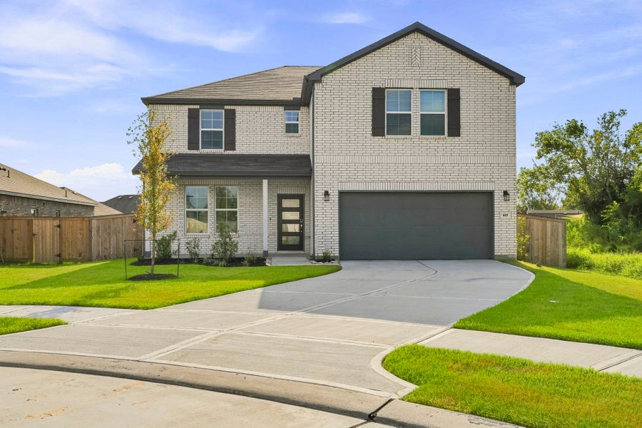 Property photo for 117 Bayou Bend Court, Angleton, TX