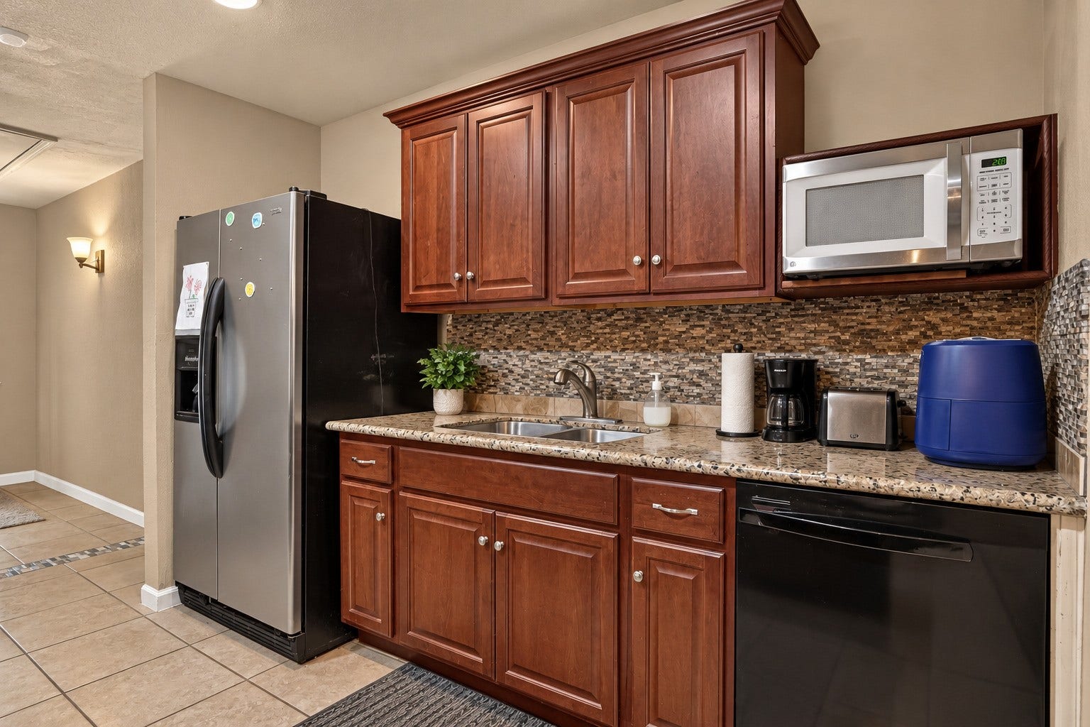 4850 Raven Ridge Drive, Houston, TX 77053 4850 Raven Ridge Drive, Houston, TX 77053