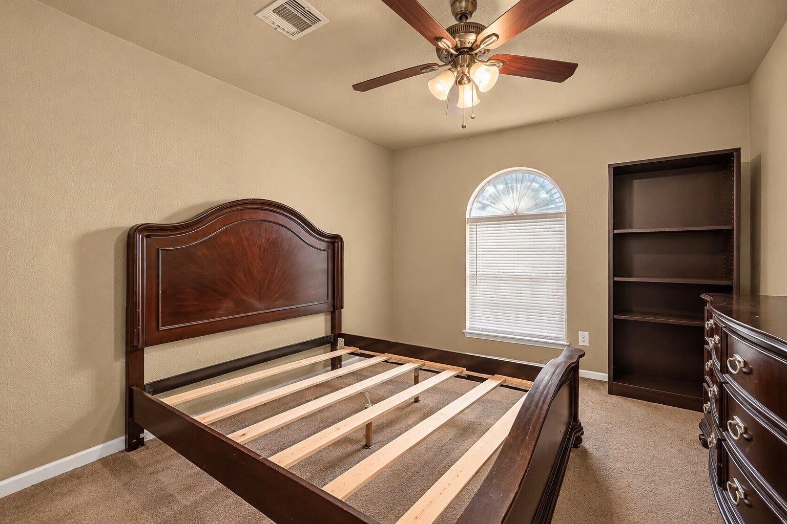 4850 Raven Ridge Drive, Houston, TX 77053 4850 Raven Ridge Drive, Houston, TX 77053