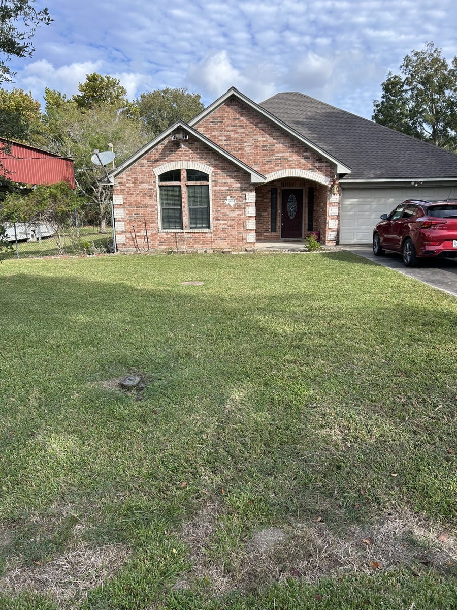 Property photo for 10620 Jay Road, Hitchcock, TX