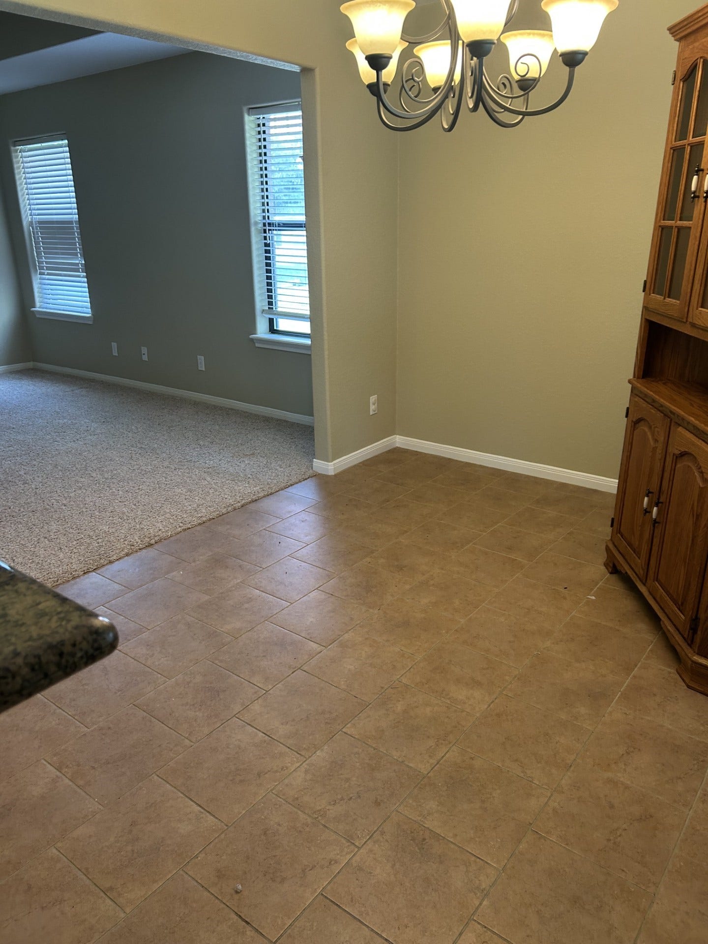 10620 Jay Road, Hitchcock, TX 77563 10620 Jay Road, Hitchcock, TX 77563