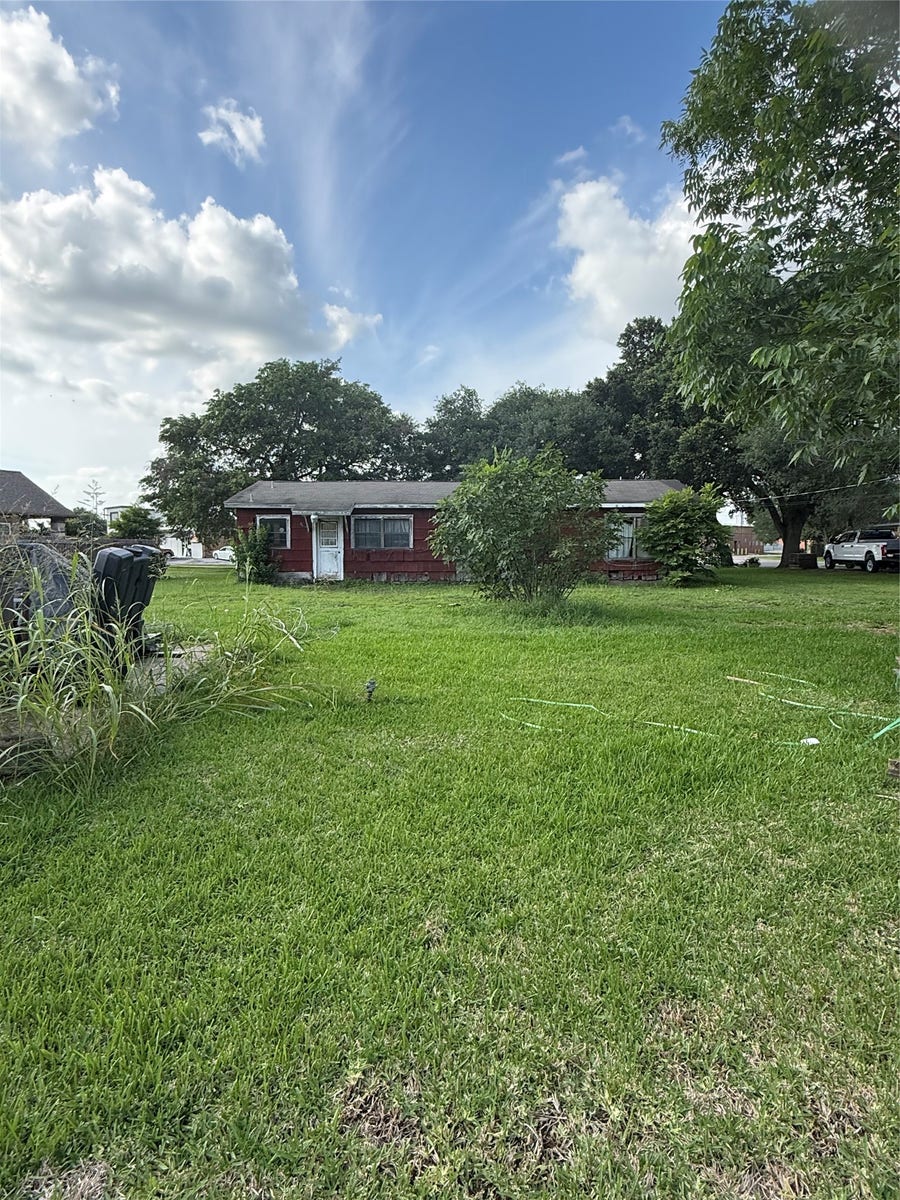 Property photo for 1008 Wilson Drive, Rosenberg, TX