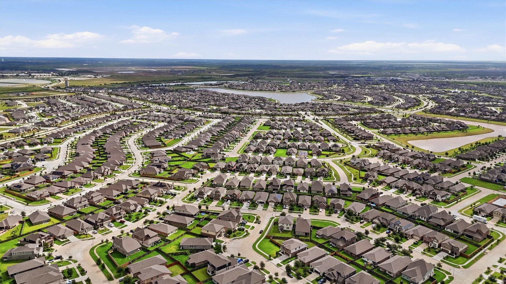 2130 Shellbark Way, La Marque, TX 77568 Another aerial photo showcasing Lago Mar.