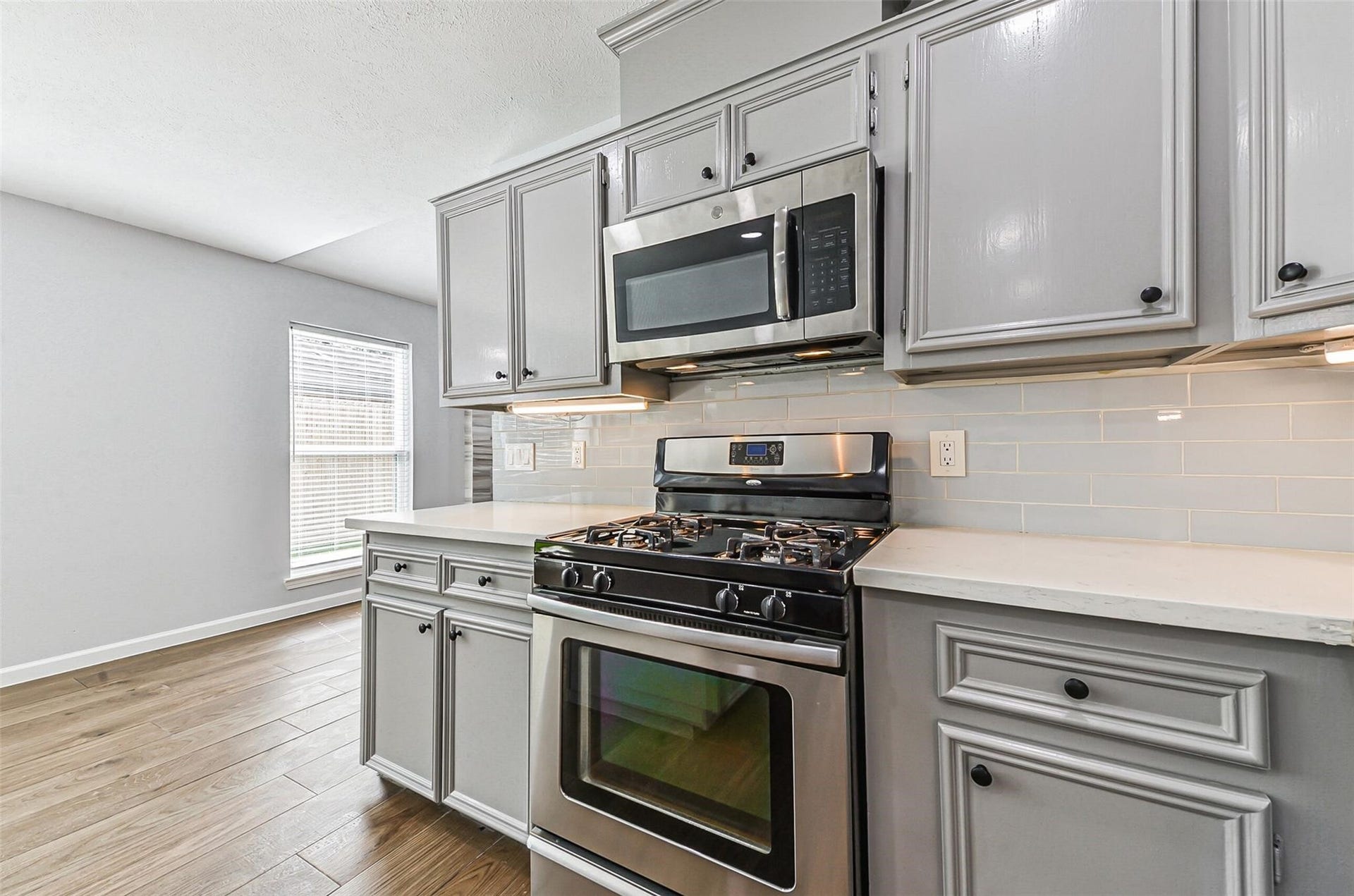 13603 Stonehenge Drive, Sugar Land, TX 77498 13603 Stonehenge Drive, Sugar Land, TX 77498