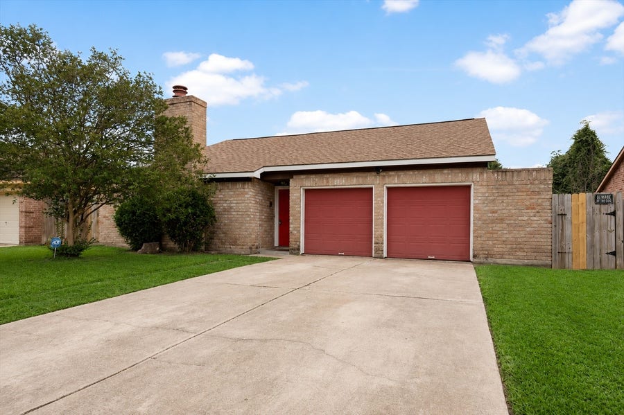 Property photo for 6630 Brownie Campbell Road, Houston, TX