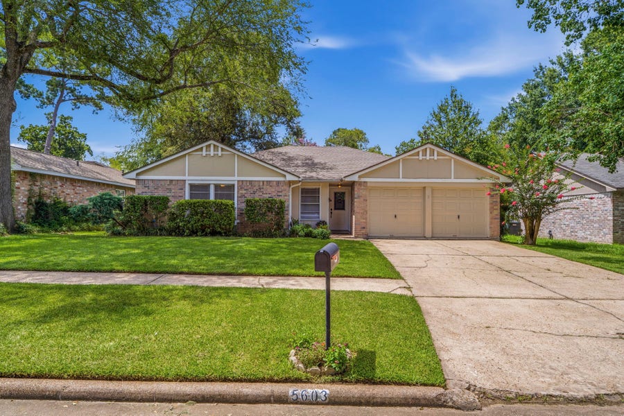 Property photo for 5603 Lynngate Drive, Spring, TX