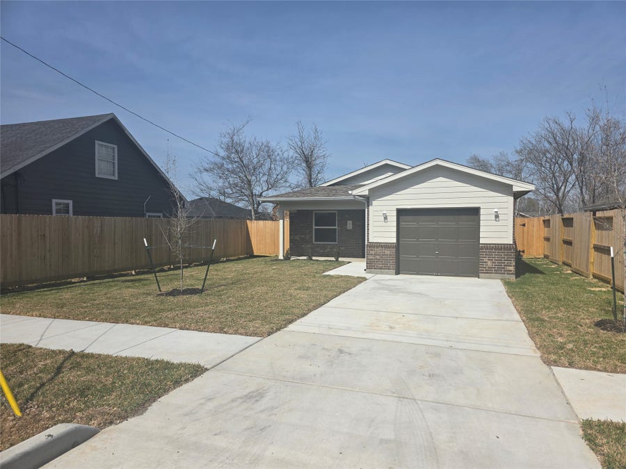 Property photo for 9827 Pelsey Street, Houston, TX
