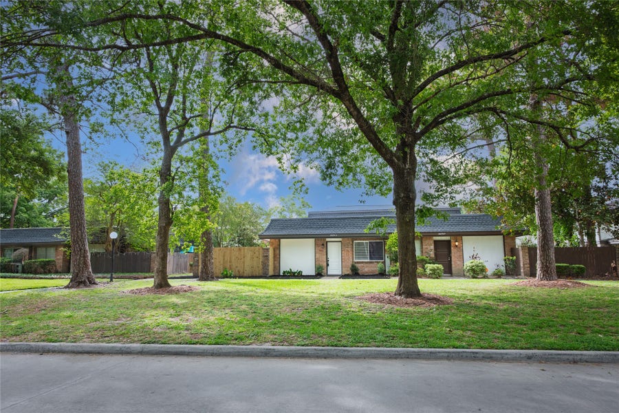 Property photo for 12054 Mighty Oak Drive, #A, Houston, TX