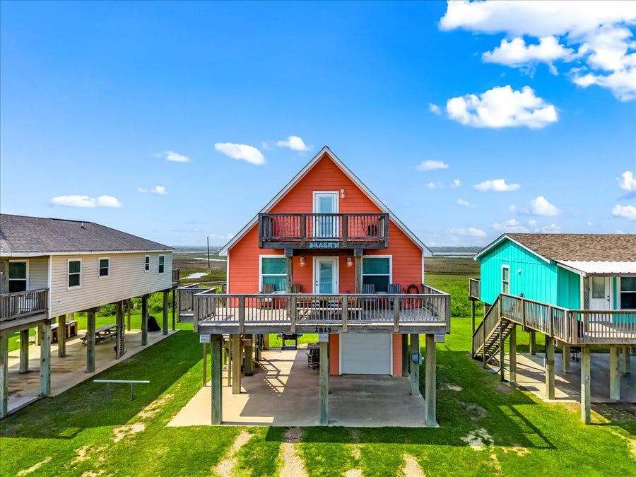 Property photo for 2815 Blue Water Highway, Surfside Beach, TX