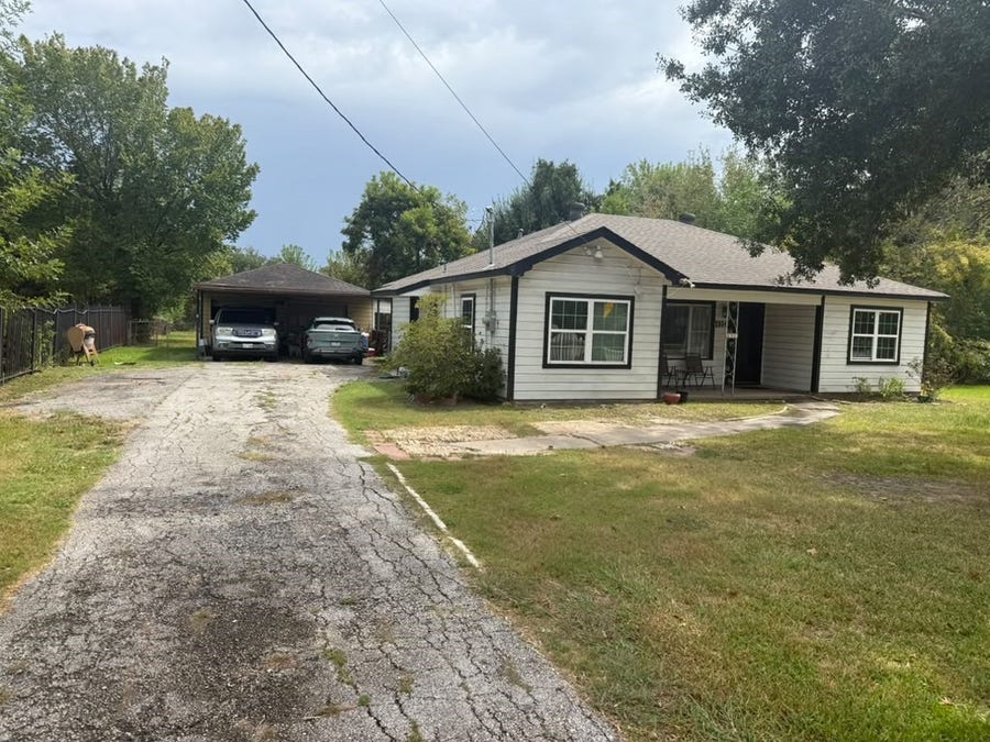 Property photo for 1914 Ojeman Road, Houston, TX