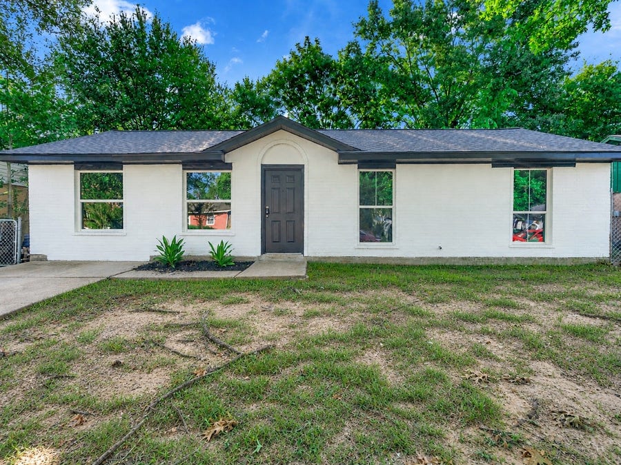 Property photo for 9814 Trumpet Street, Houston, TX