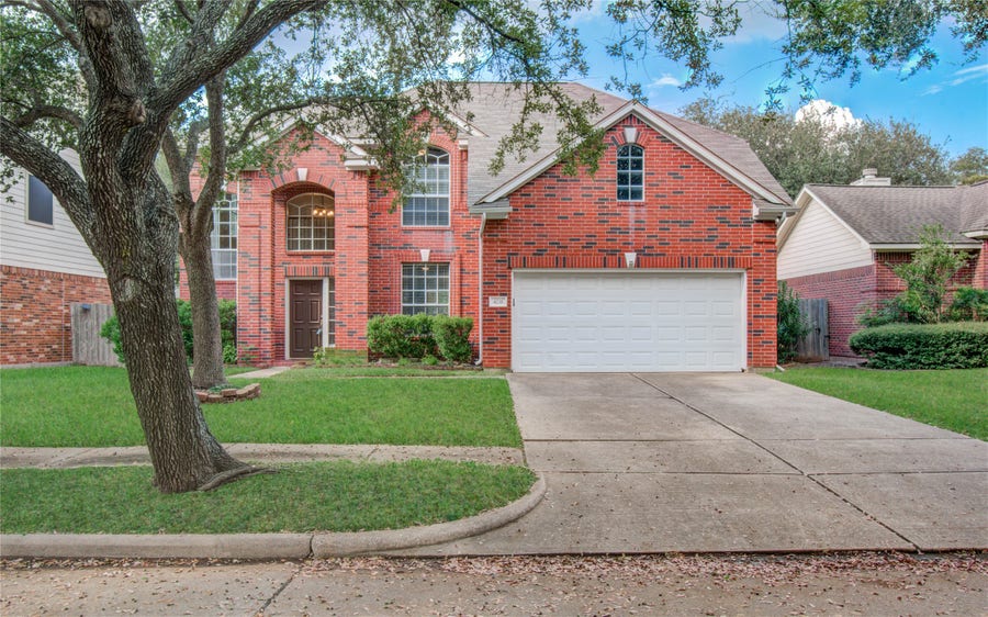 Property photo for 4731 Silverlake Drive, Sugar Land, TX