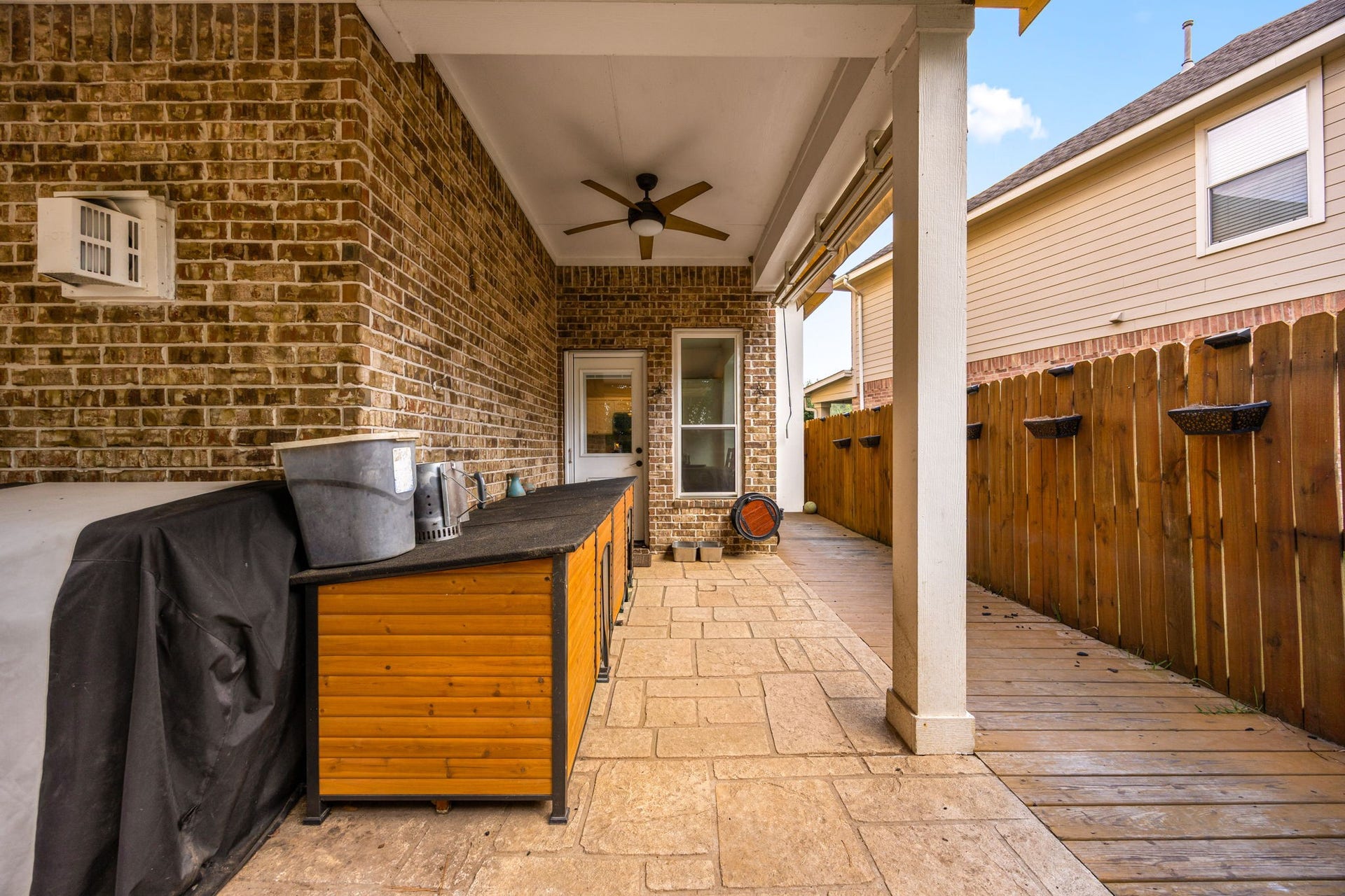 11411 Creekwood Hills Lane, Houston, TX 77070 11411 Creekwood Hills Lane, Houston, TX 77070