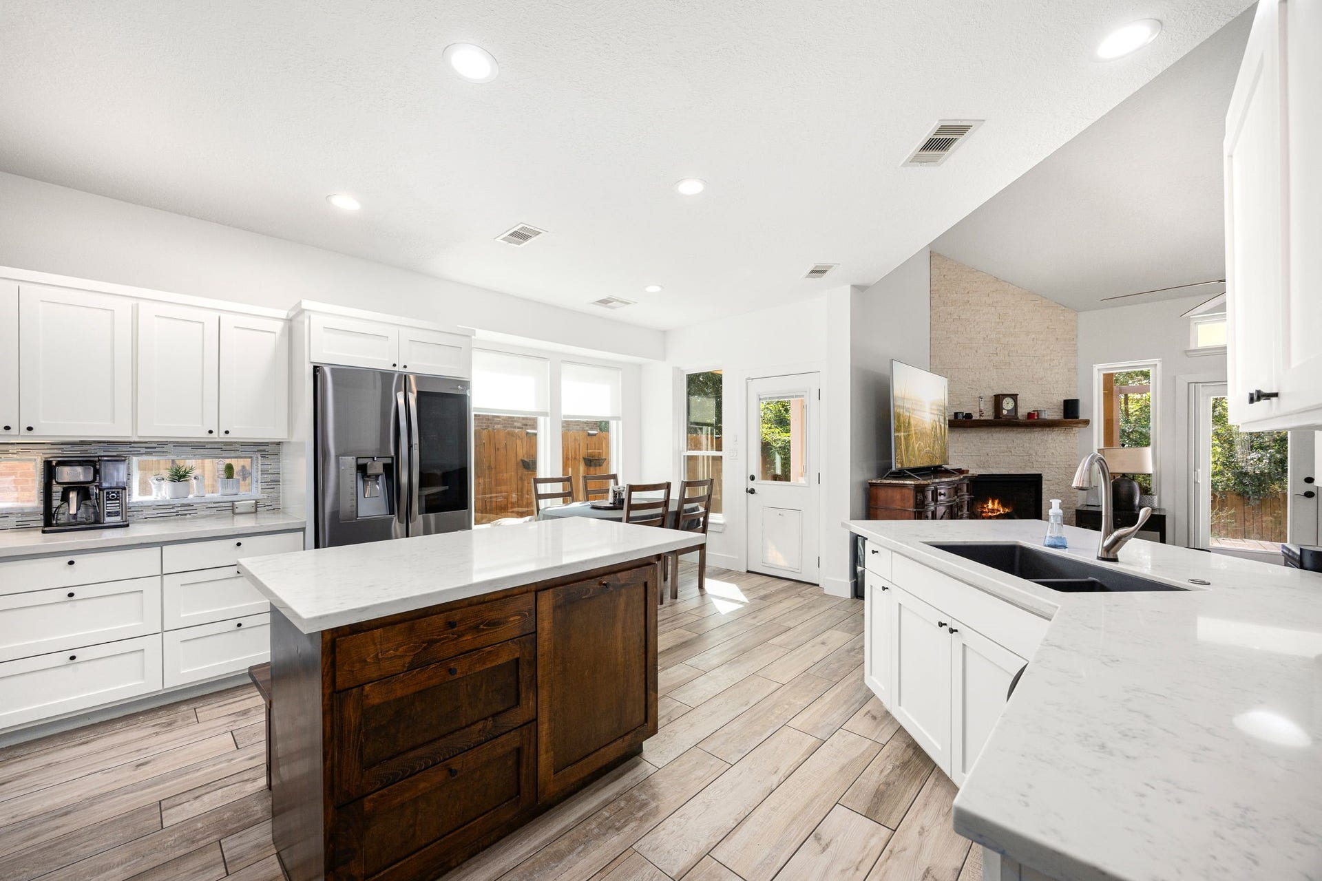 11411 Creekwood Hills Lane, Houston, TX 77070 11411 Creekwood Hills Lane, Houston, TX 77070