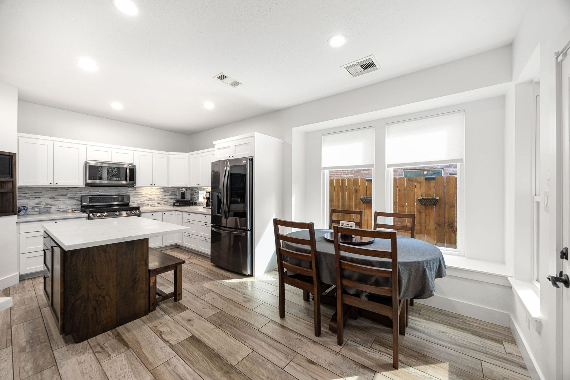 11411 Creekwood Hills Lane, Houston, TX 77070 11411 Creekwood Hills Lane, Houston, TX 77070