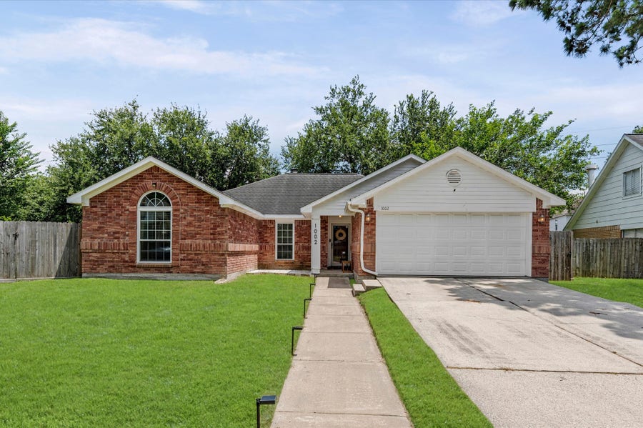 Property photo for 1002 Northside Drive, Houston, TX