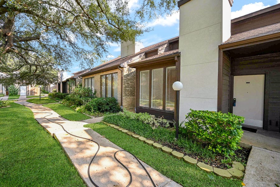 Property photo for 2601 S Braeswood Boulevard, #706, Houston, TX