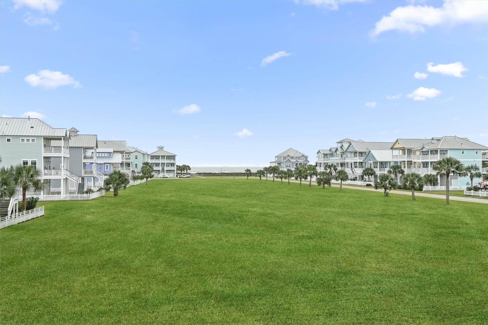 11418 Starfish Lane, Galveston, TX 77554 11418 Starfish Lane, Galveston, TX 77554