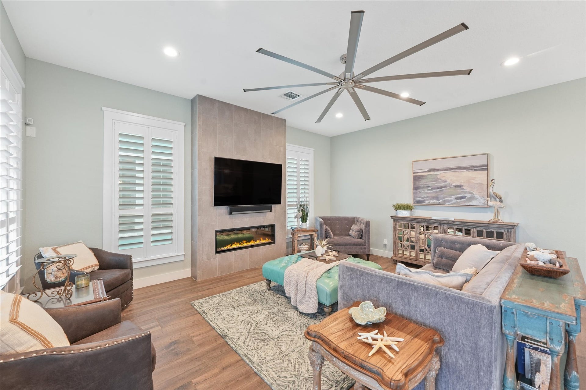 11418 Starfish Lane, Galveston, TX 77554 This exquisite home, offered fully furnished, has been thoughtfully designed and meticulously curated for comfort and style.