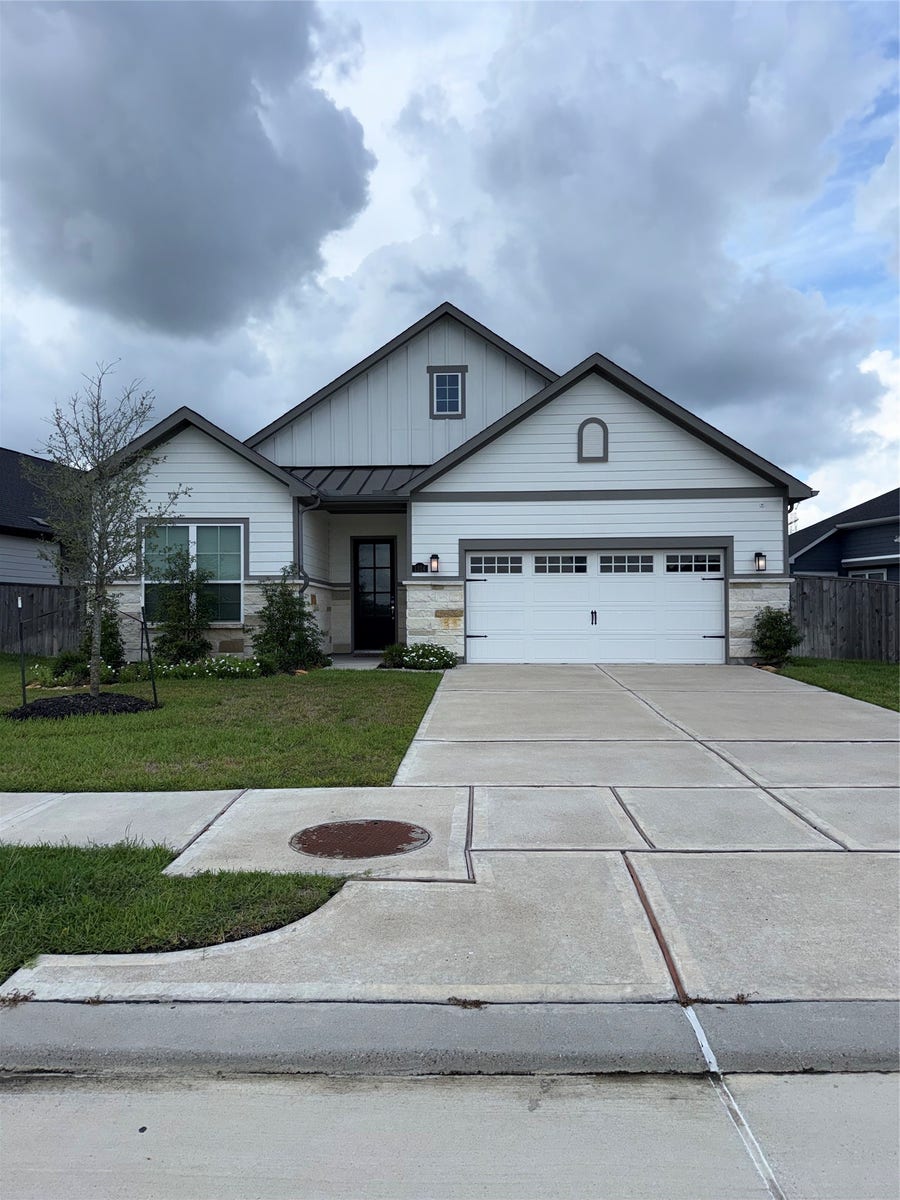 Property photo for 1314 Hidden Oaks Drive, Tomball, TX