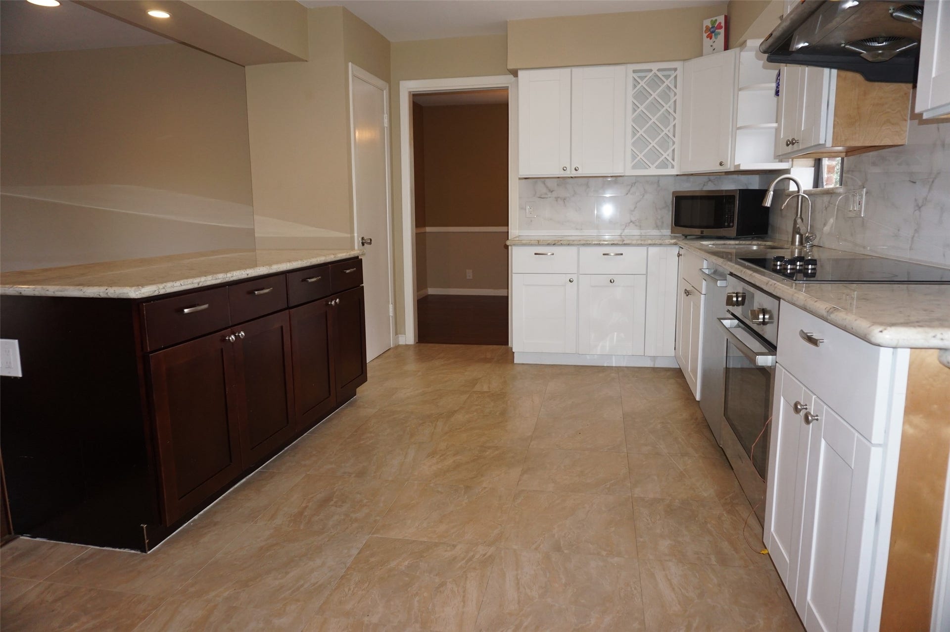 5422 Darnell Street, Houston, TX 77096 5422 Darnell Street, Houston, TX 77096