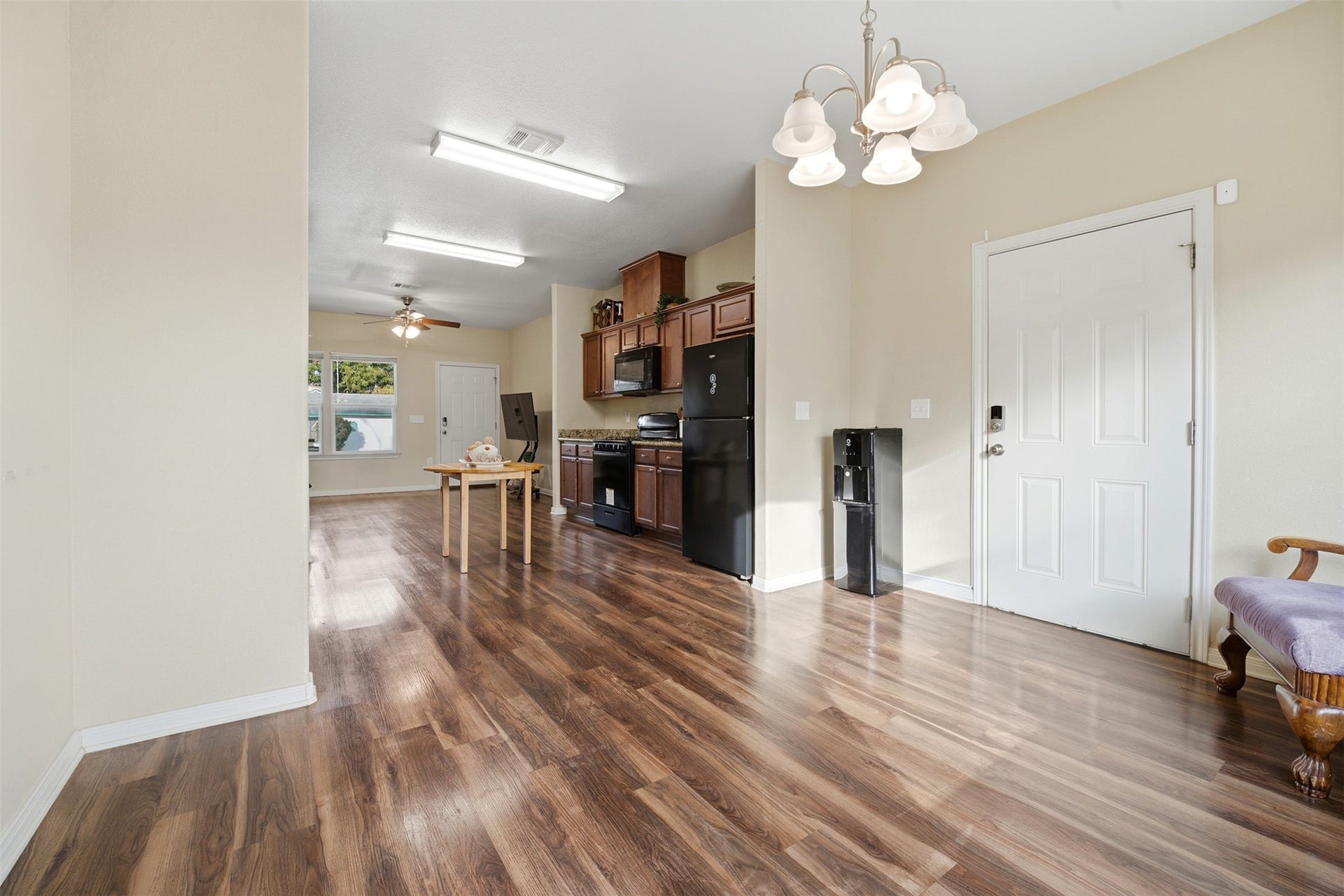 3030 Oakdale Street, Houston, TX 77004 3030 Oakdale Street, Houston, TX 77004